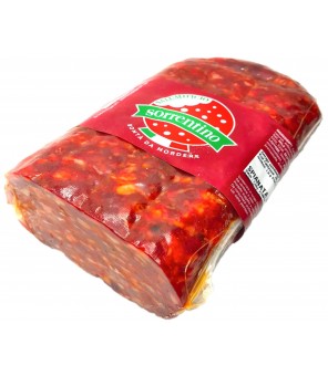 SORRENTINO SALAMI SPIANATA SPICANTE ONDER VACUUM META 1.3 KG BIJ BENADERING.