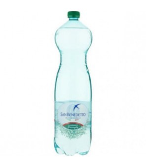 San Benedetto Leicht sprudelndes Wasser 6 x 1,5 lt